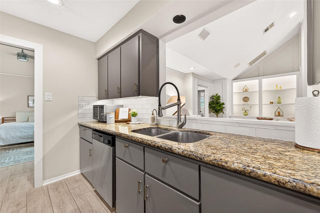 3131 Stoney Brook Lane, Missouri City, TX 77459
