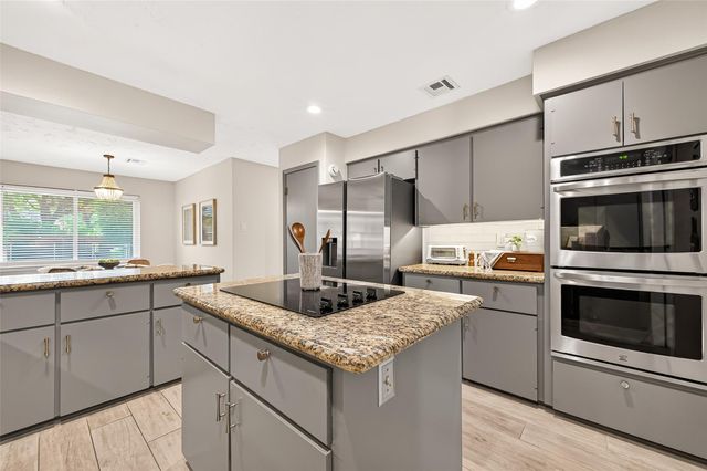 3131 Stoney Brook Lane, Missouri City, TX 77459