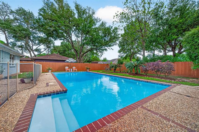 3131 Stoney Brook Lane, Missouri City, TX 77459