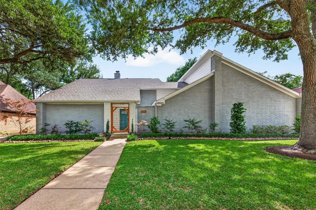 3131 Stoney Brook Lane, Missouri City, TX 77459