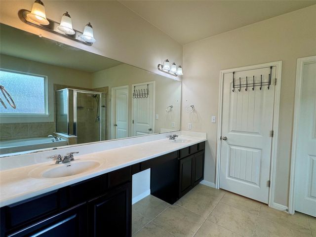 1012 Mark Omeara CV, Round Rock, TX 78664