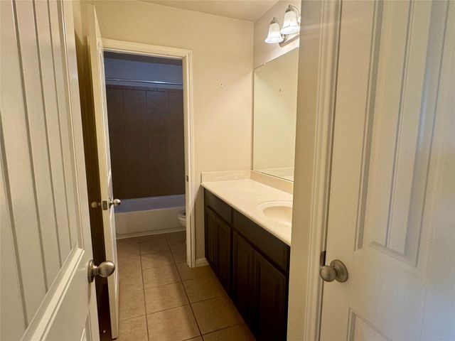 1012 Mark Omeara CV, Round Rock, TX 78664