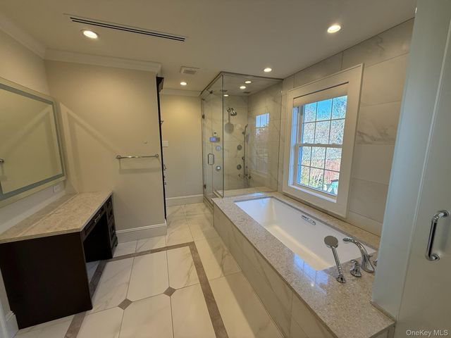 118 4th Street, Garden City, NY 11530