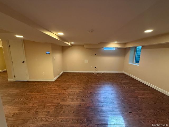 118 4th Street, Garden City, NY 11530