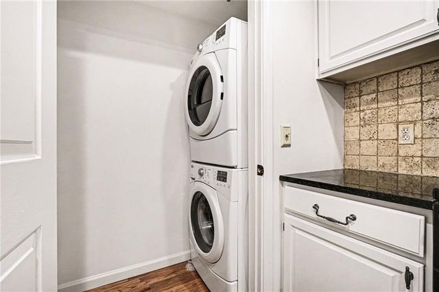 3481 Lakeside NE Drive 2207, Atlanta, GA 30326