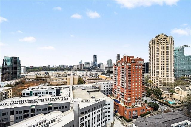 3481 Lakeside NE Drive 2207, Atlanta, GA 30326