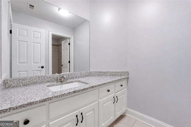 12 N Alexander Creek Road, Newnan, GA 30263