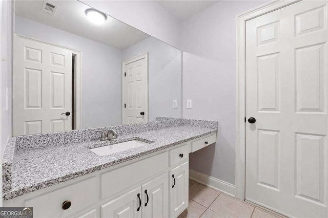 12 N Alexander Creek Road, Newnan, GA 30263