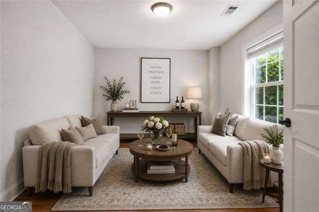 12 N Alexander Creek Road, Newnan, GA 30263