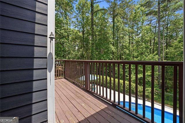 12 N Alexander Creek Road, Newnan, GA 30263