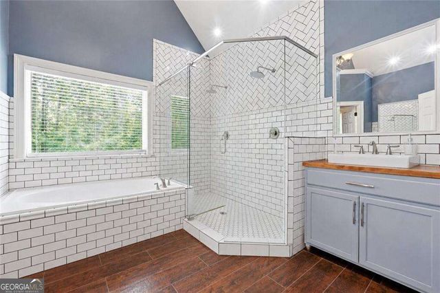 12 N Alexander Creek Road, Newnan, GA 30263