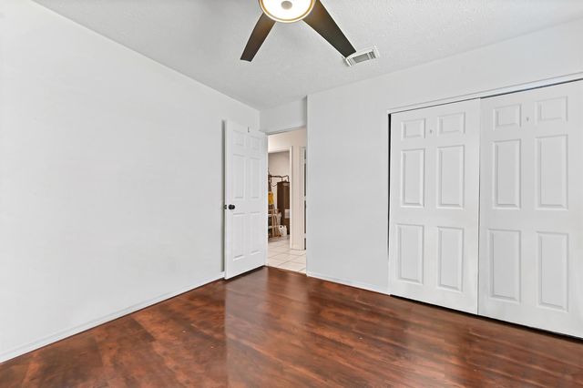 1014 SW Canary Terrace, Port St. Lucie, FL 34953