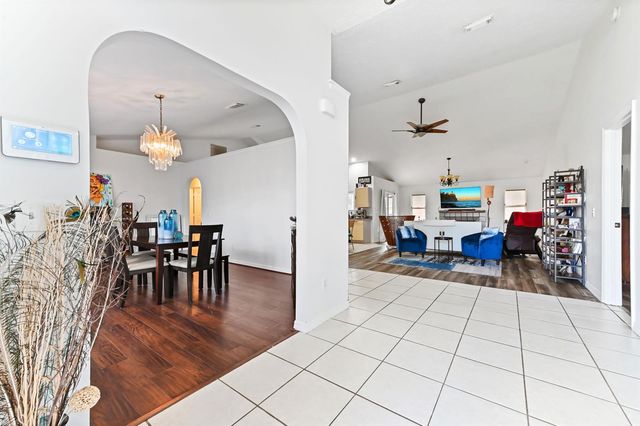 1014 SW Canary Terrace, Port St. Lucie, FL 34953