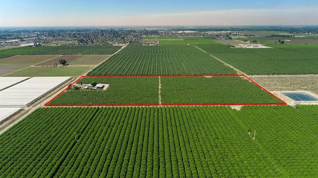 20532 E Parlier Avenue, Reedley, CA 93654