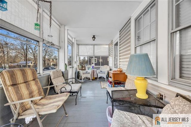 36 Lincoln Avenue, Metuchen, NJ 08840