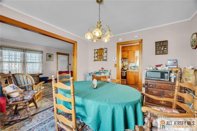 36 Lincoln Avenue, Metuchen, NJ 08840