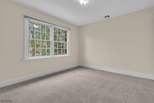 72 Gillette Road, Long Hill Twp., NJ 07933