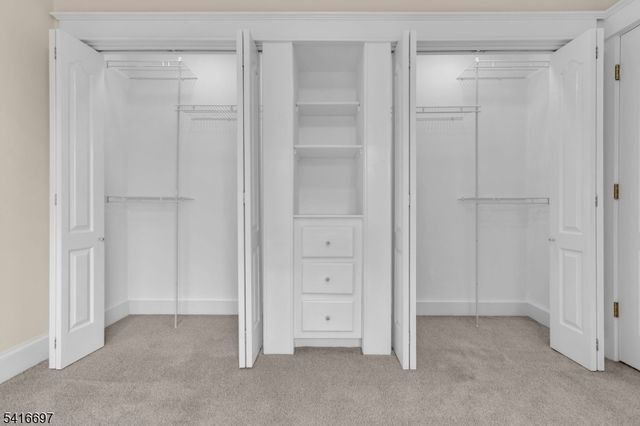 72 Gillette Road, Long Hill Twp., NJ 07933