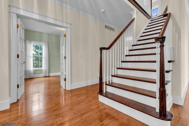 72 Gillette Road, Long Hill Twp., NJ 07933