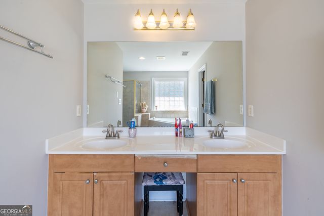 1544 Rolling Meadows Drive, Mcdonough, GA 30253