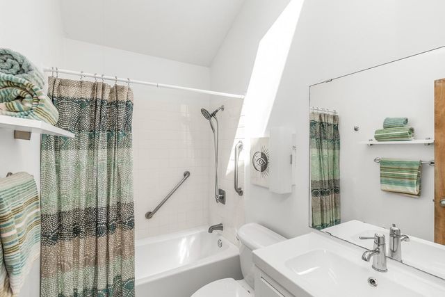 3121 E 22nd Street, Minneapolis, MN 55406