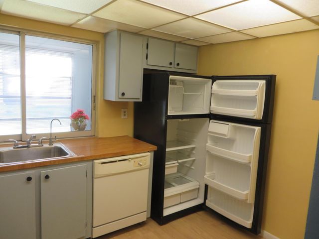 9400 Lime Bay Boulevard 106, Tamarac, FL 33321