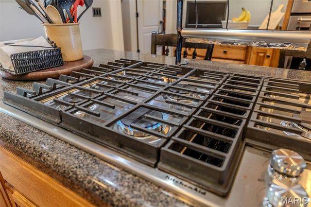 2528 Copperwood Drive, Lebanon, MO 65536