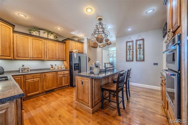 2528 Copperwood Drive, Lebanon, MO 65536