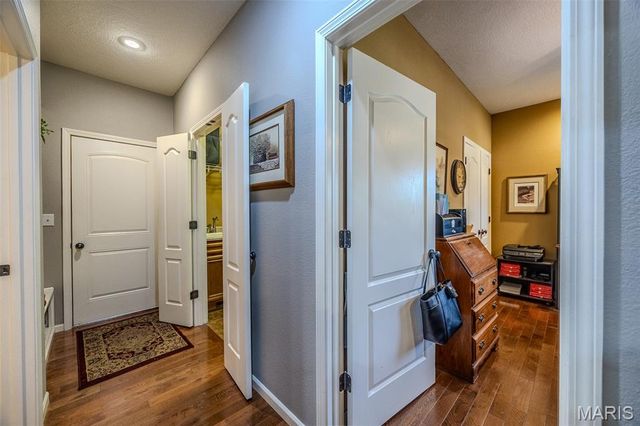 2528 Copperwood Drive, Lebanon, MO 65536