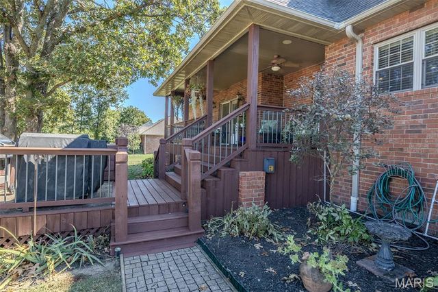 2528 Copperwood Drive, Lebanon, MO 65536