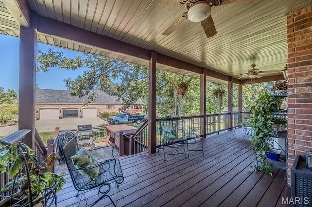 2528 Copperwood Drive, Lebanon, MO 65536