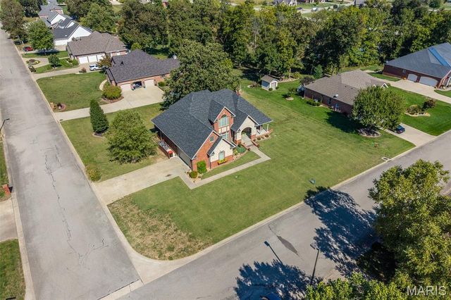 2528 Copperwood Drive, Lebanon, MO 65536