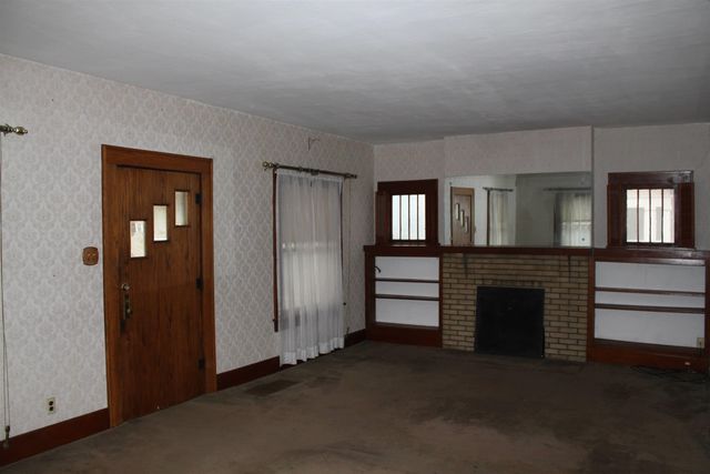 1232 N Coolidge Ave, Wichita, KS 67203