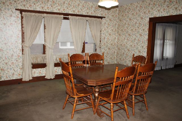 1232 N Coolidge Ave, Wichita, KS 67203