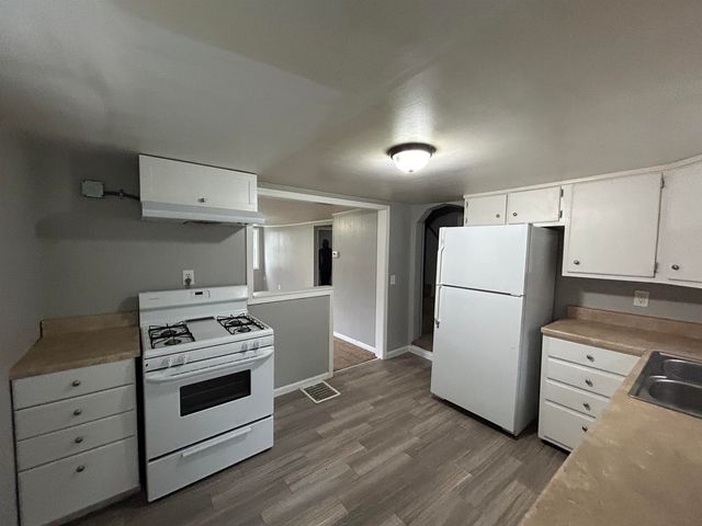 309 28th Avenue, Eastmoline, IL 61244