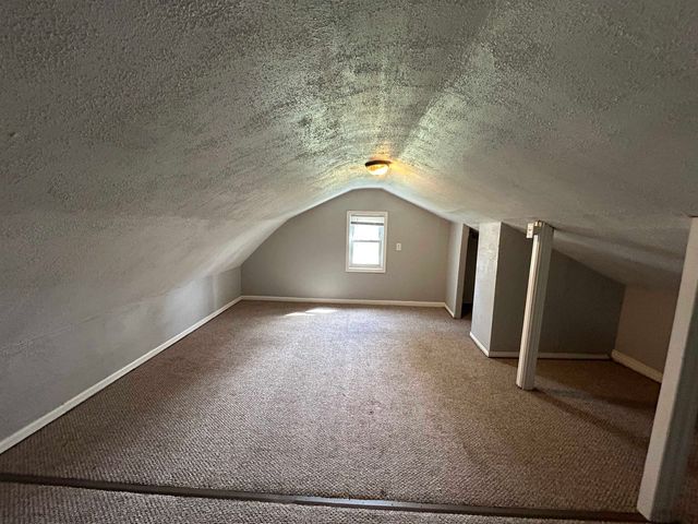 309 28th Avenue, Eastmoline, IL 61244