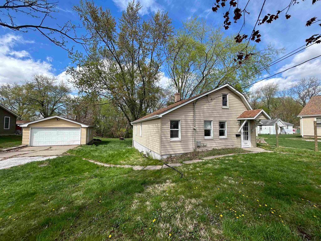309 28th Avenue, Eastmoline, IL 61244