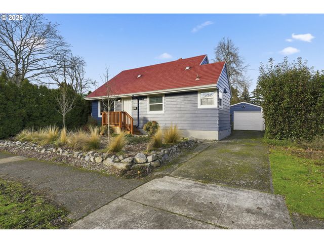 6123 Ne HALSEY St, Portland, OR 97213