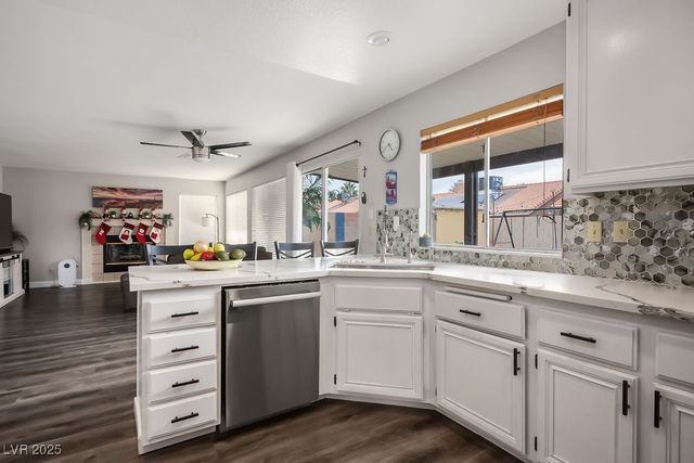 3805 Dauntless Drive, North Las Vegas, NV 89031