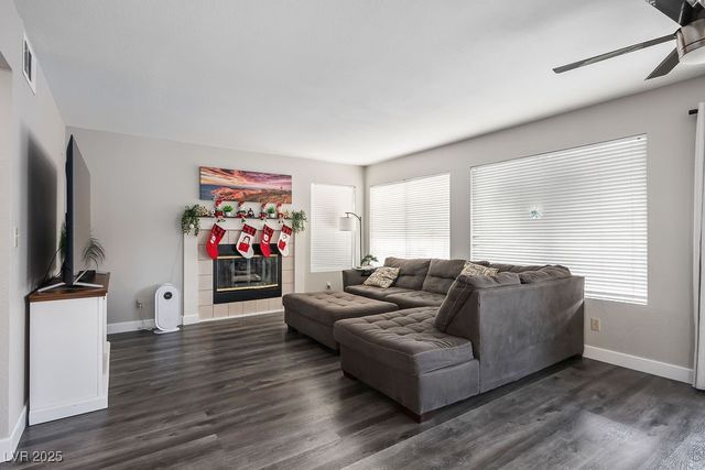 3805 Dauntless Drive, North Las Vegas, NV 89031