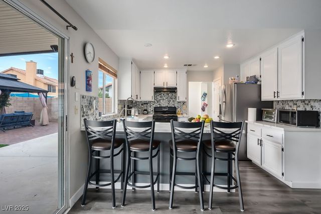 3805 Dauntless Drive, North Las Vegas, NV 89031