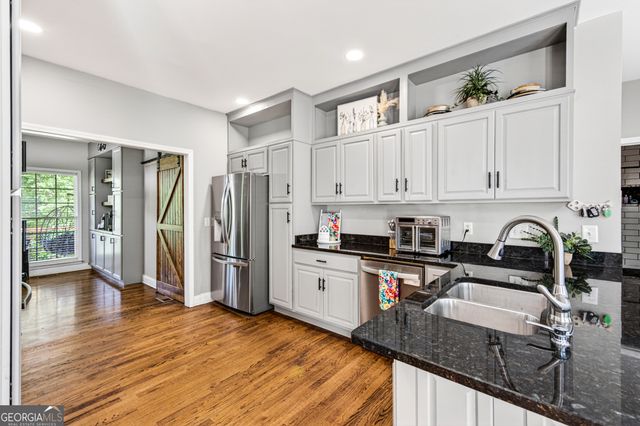 567 Shady Creek Road, Toccoa, GA 30577