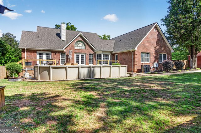 567 Shady Creek Road, Toccoa, GA 30577