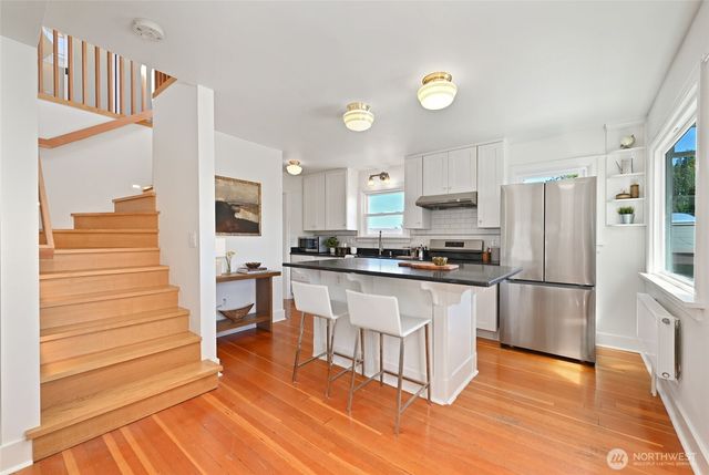 3444 11th Avenue W, Seattle, WA 98119