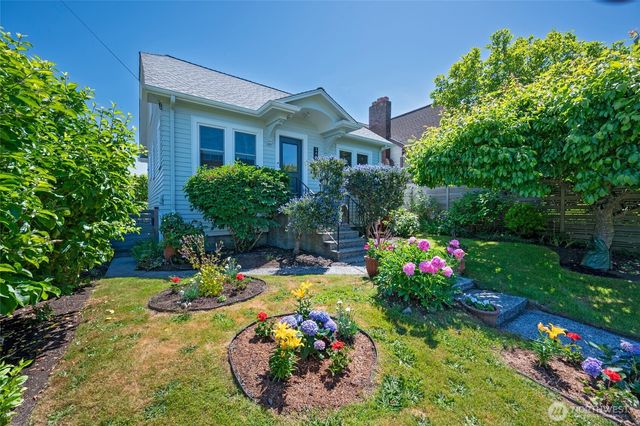 3444 11th Avenue W, Seattle, WA 98119