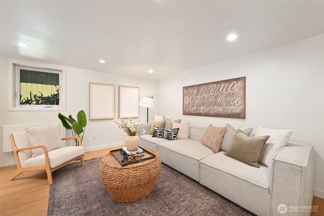 3444 11th Avenue W, Seattle, WA 98119