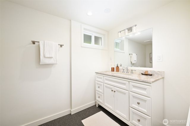 3444 11th Avenue W, Seattle, WA 98119