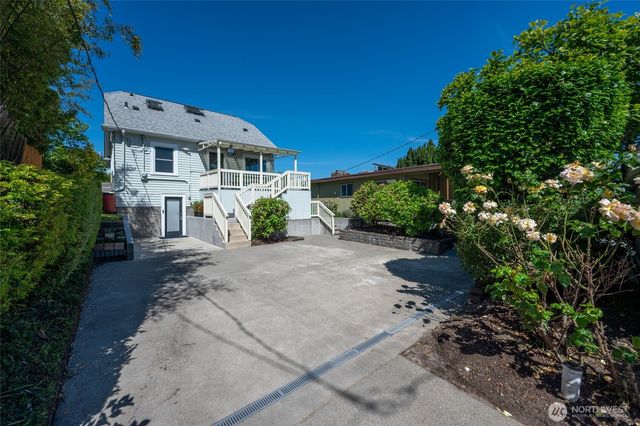 3444 11th Avenue W, Seattle, WA 98119