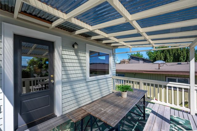 3444 11th Avenue W, Seattle, WA 98119
