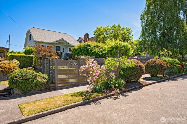 3444 11th Avenue W, Seattle, WA 98119